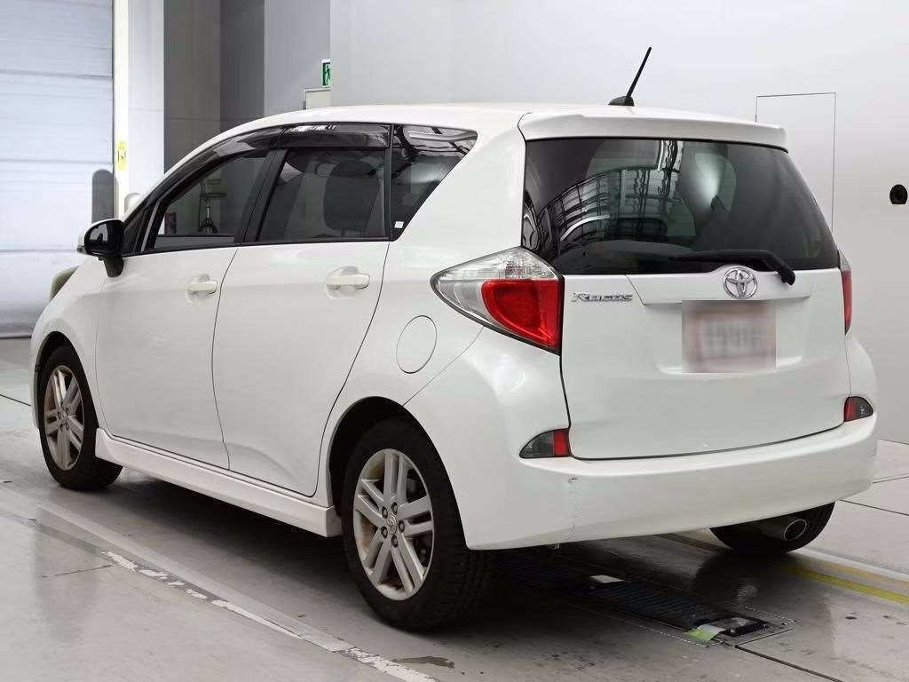 TOYOTA RACTIS