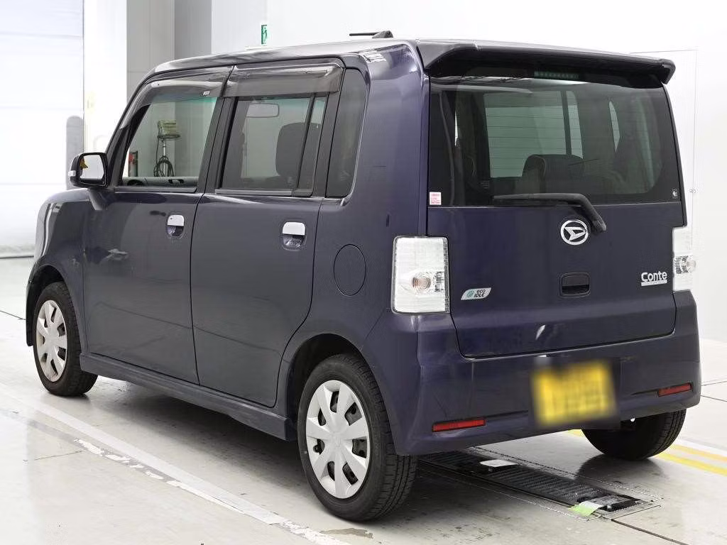 DAIHATSU MOVE CONTE