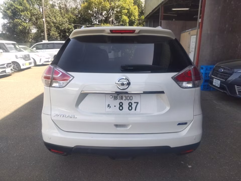NISSAN X-TRAIL