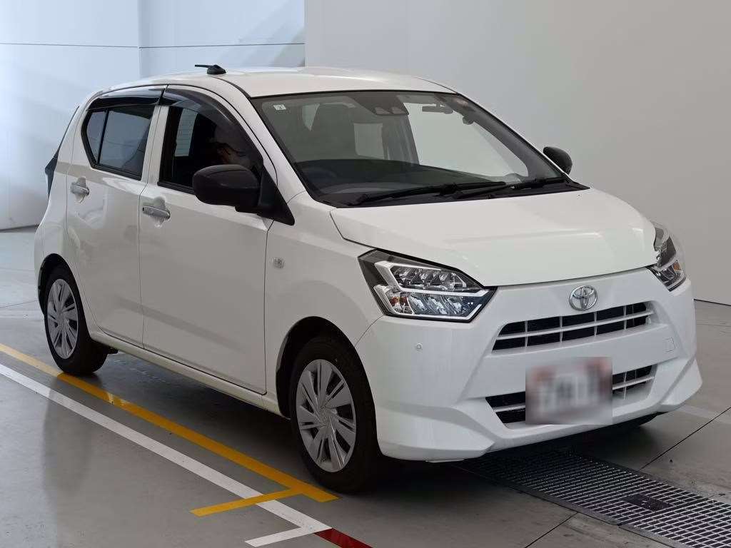 TOYOTA PIXIS EPOCH