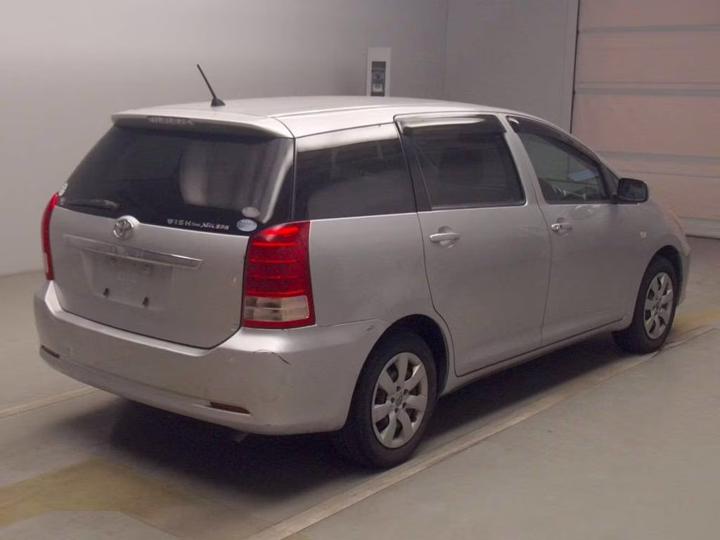 TOYOTA WISH