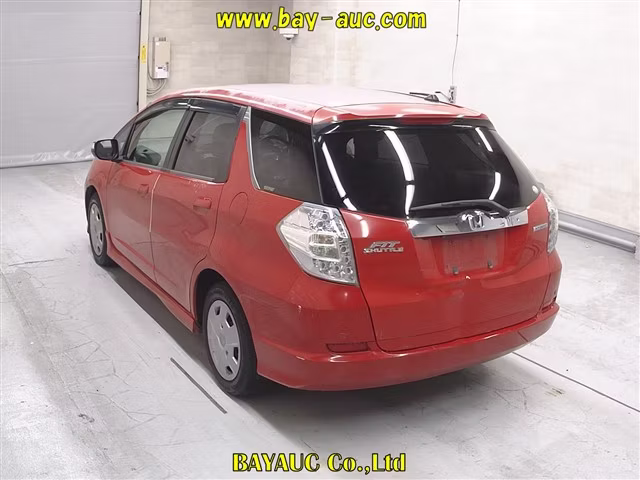 HONDA FIT SHUTTLE