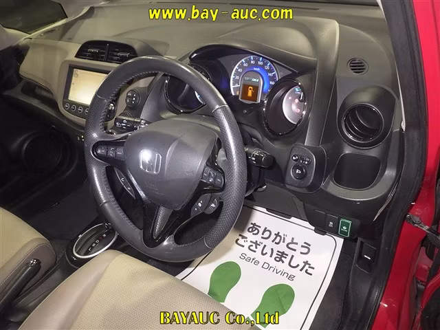 HONDA FIT SHUTTLE