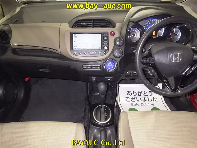 HONDA FIT SHUTTLE