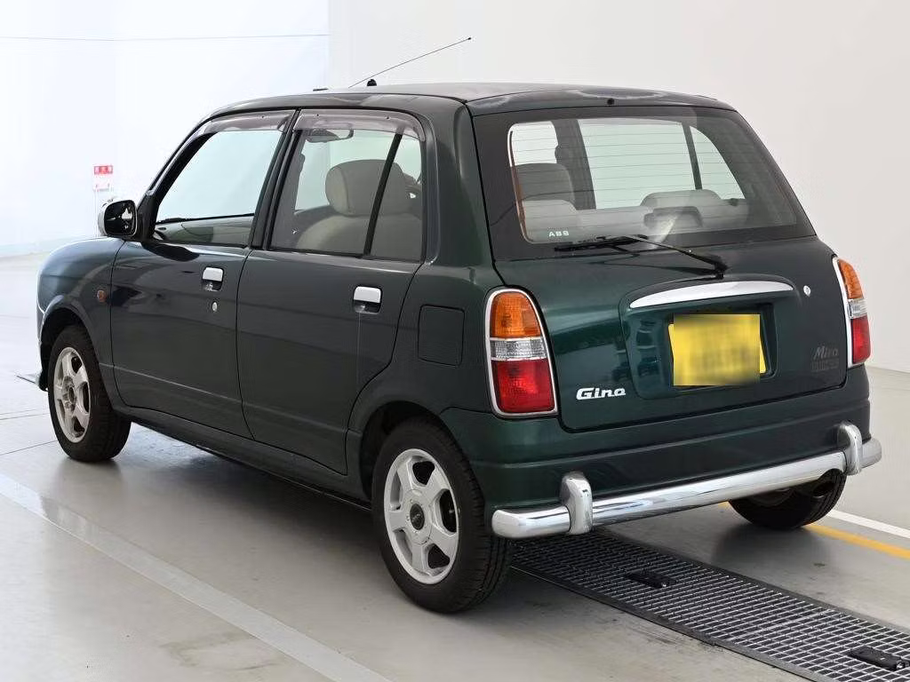 DAIHATSU MIRA GINO