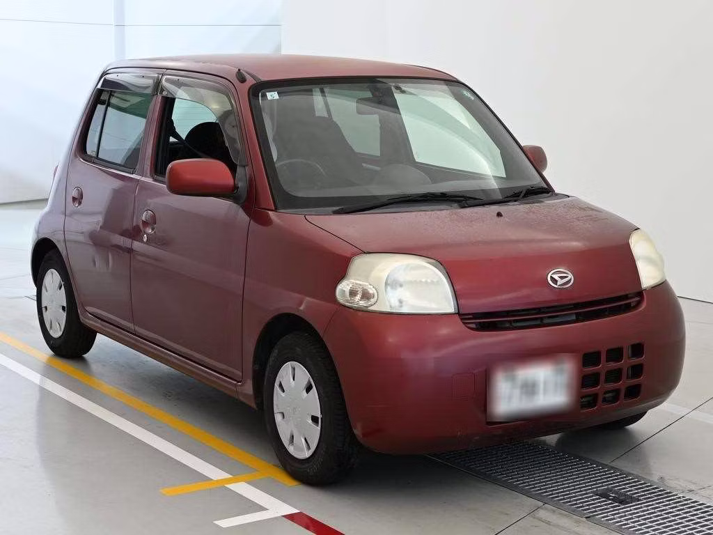 DAIHATSU ESSE