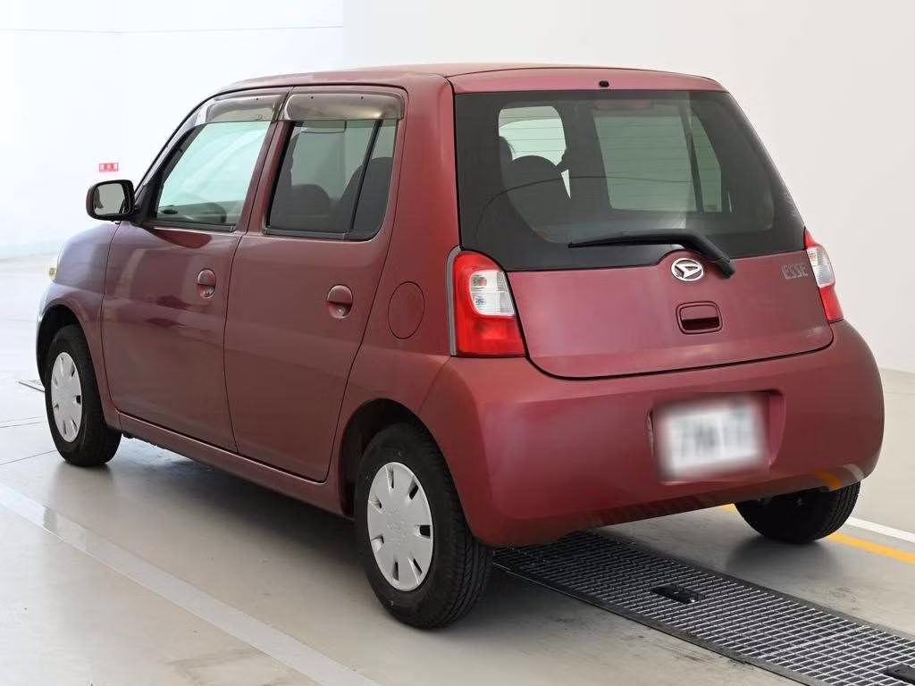 DAIHATSU ESSE