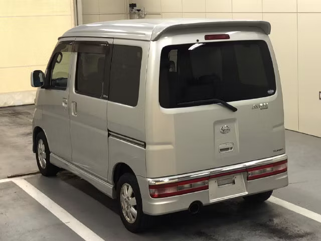 DAIHATSU ATRAI