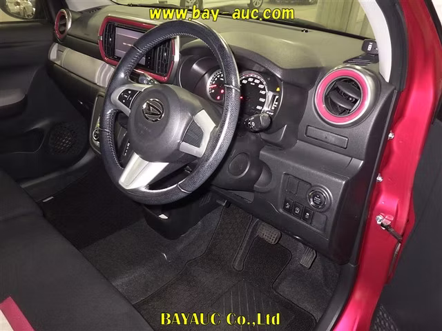 DAIHATSU BOON
