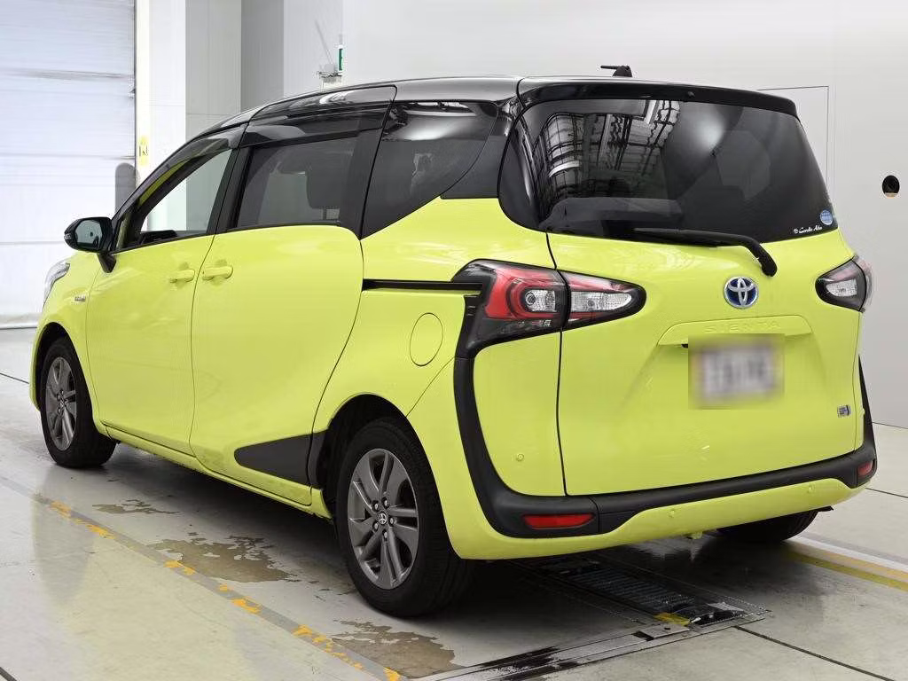 TOYOTA SIENTA