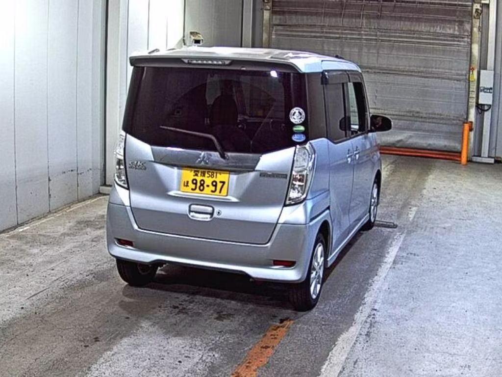 MITSUBISHI EK SPACE