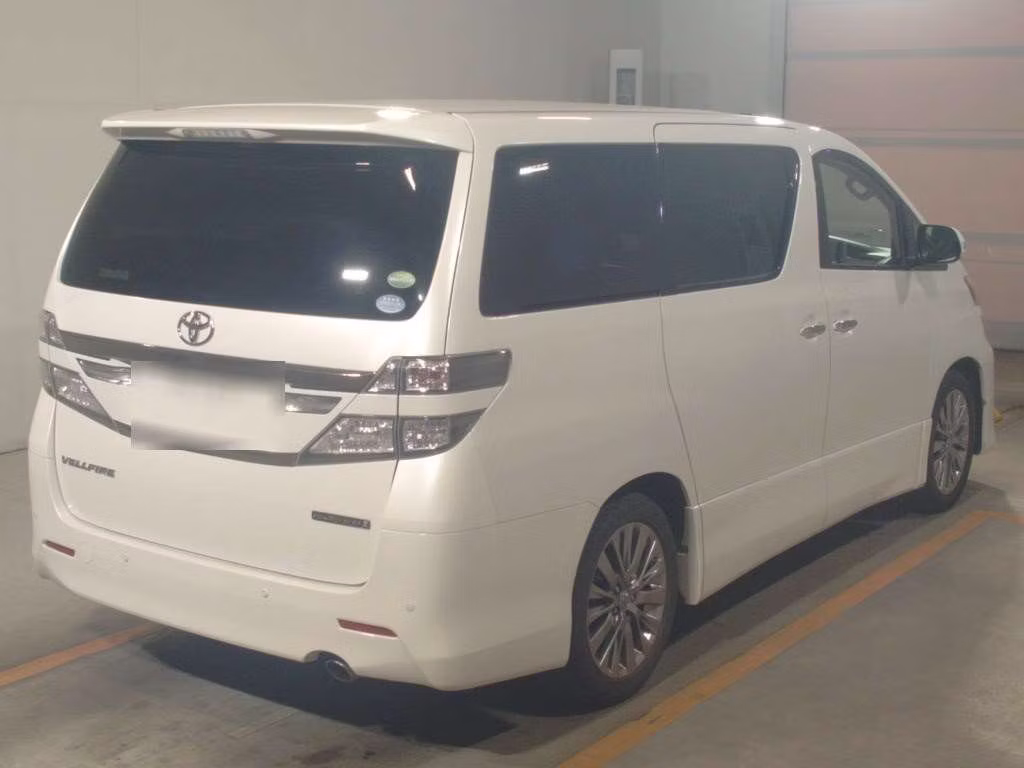 TOYOTA VELLFIRE