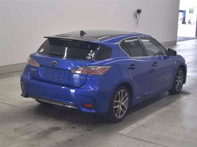 LEXUS CT200H
