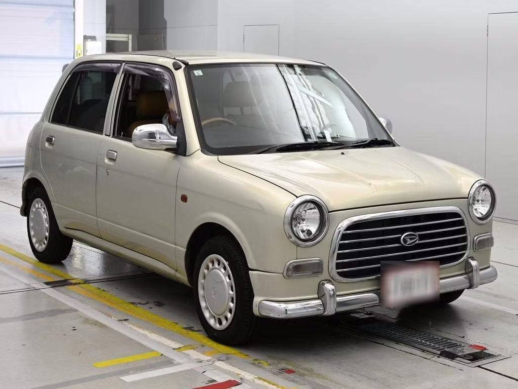 DAIHATSU MIRA GINO