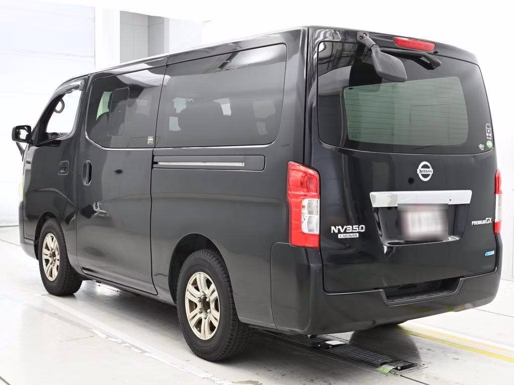 NISSAN NV350 CARAVAN