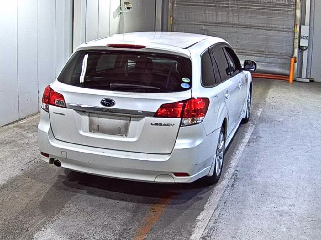SUBARU LEGACY