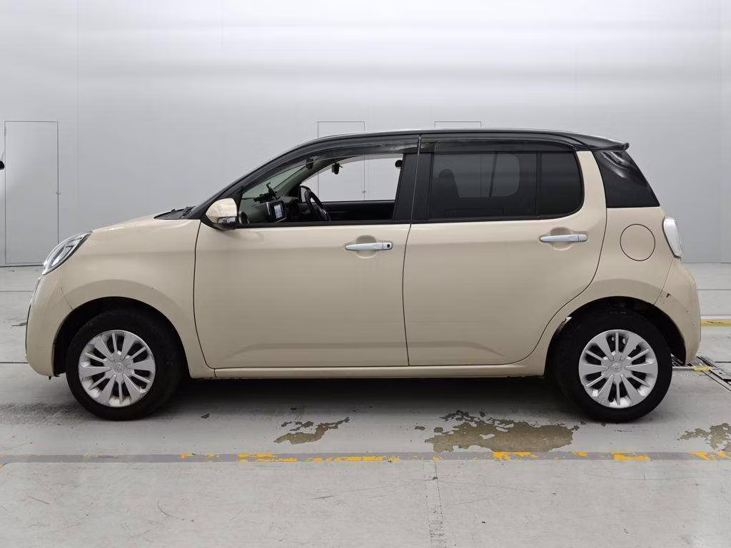 TOYOTA PASSO