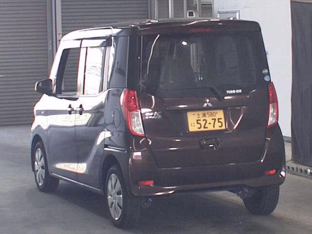 MITSUBISHI EK SPACE