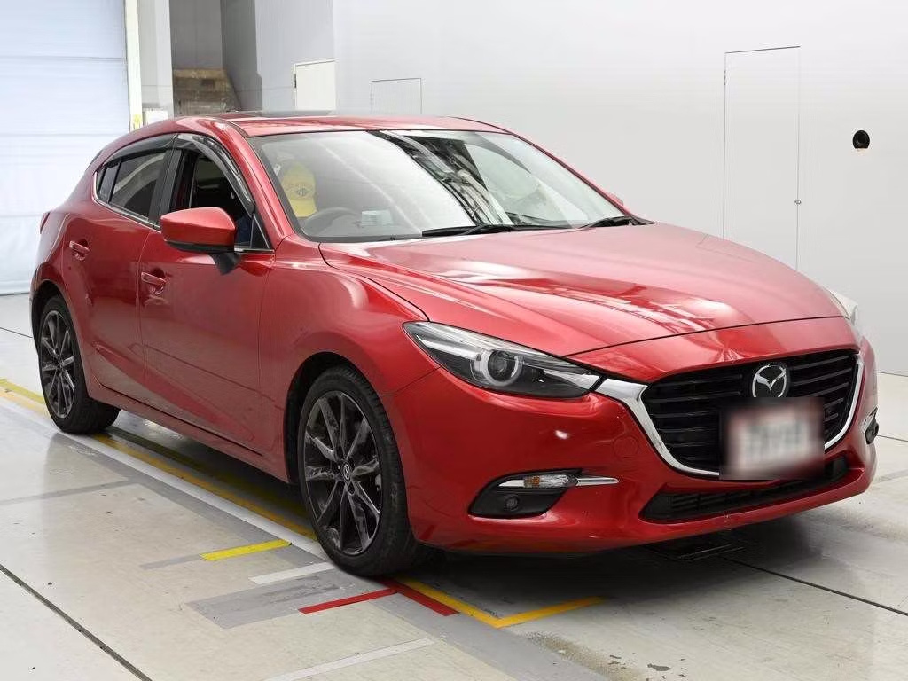 MAZDA AXELA