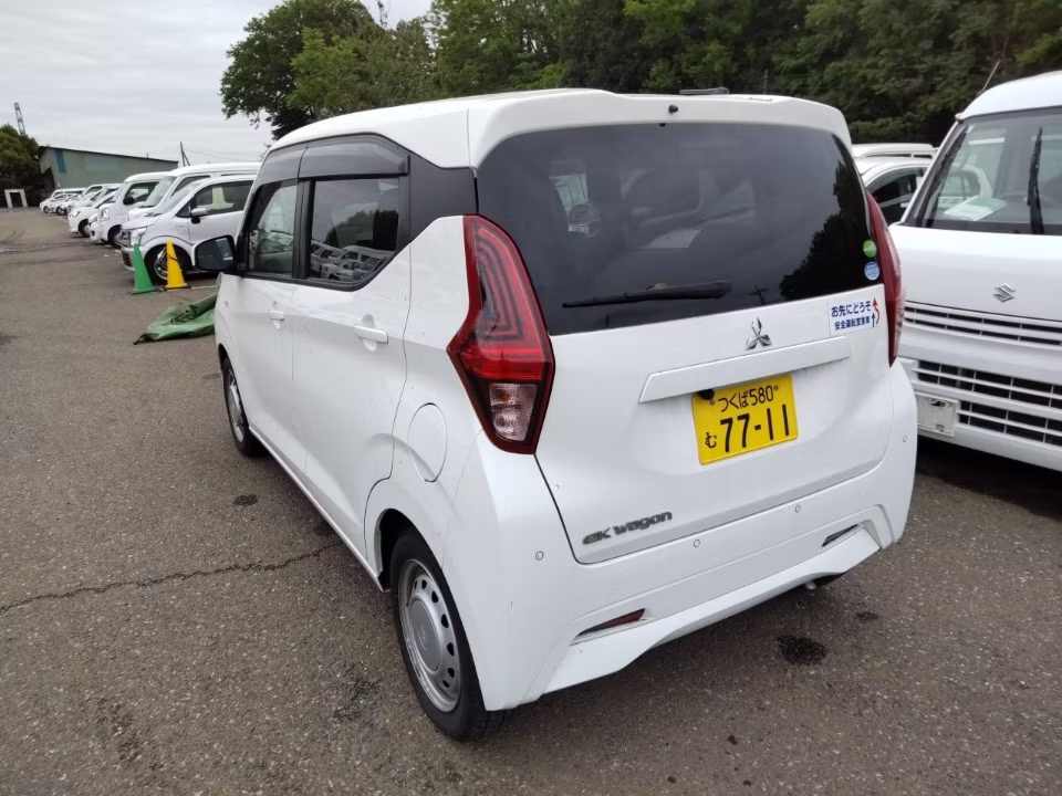 MITSUBISHI EK WAGON