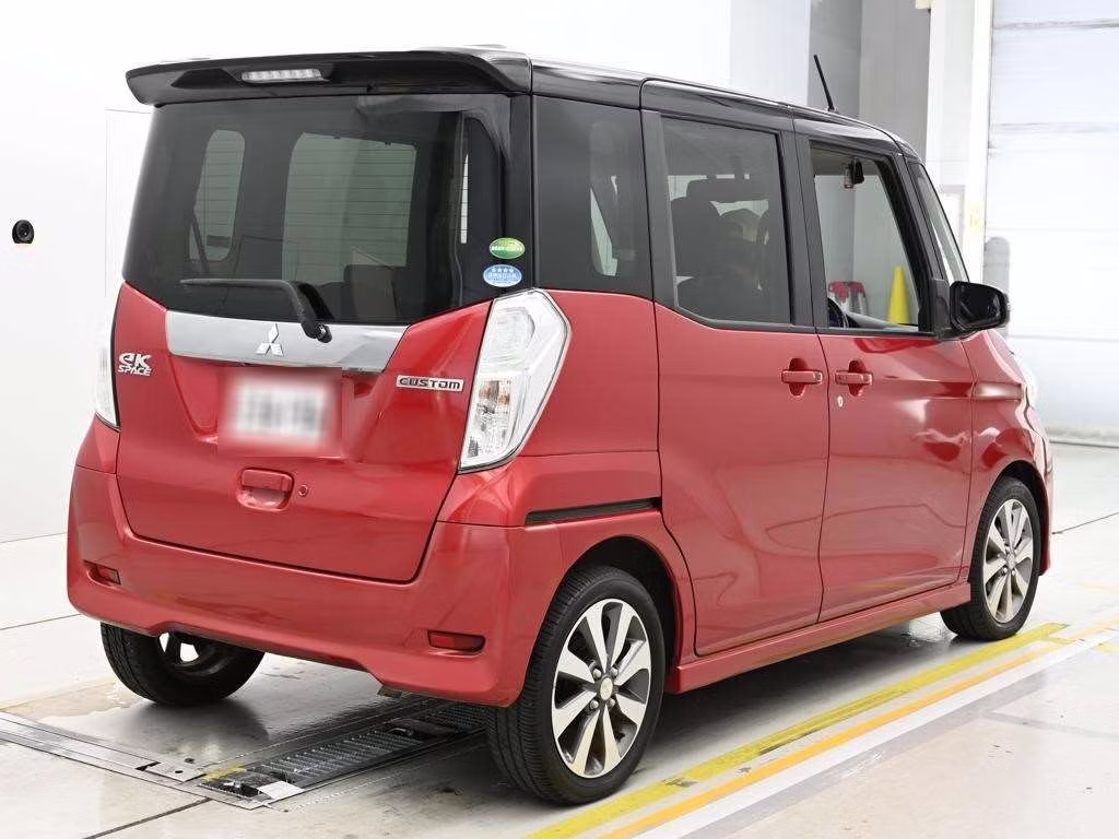 MITSUBISHI EK SPACE