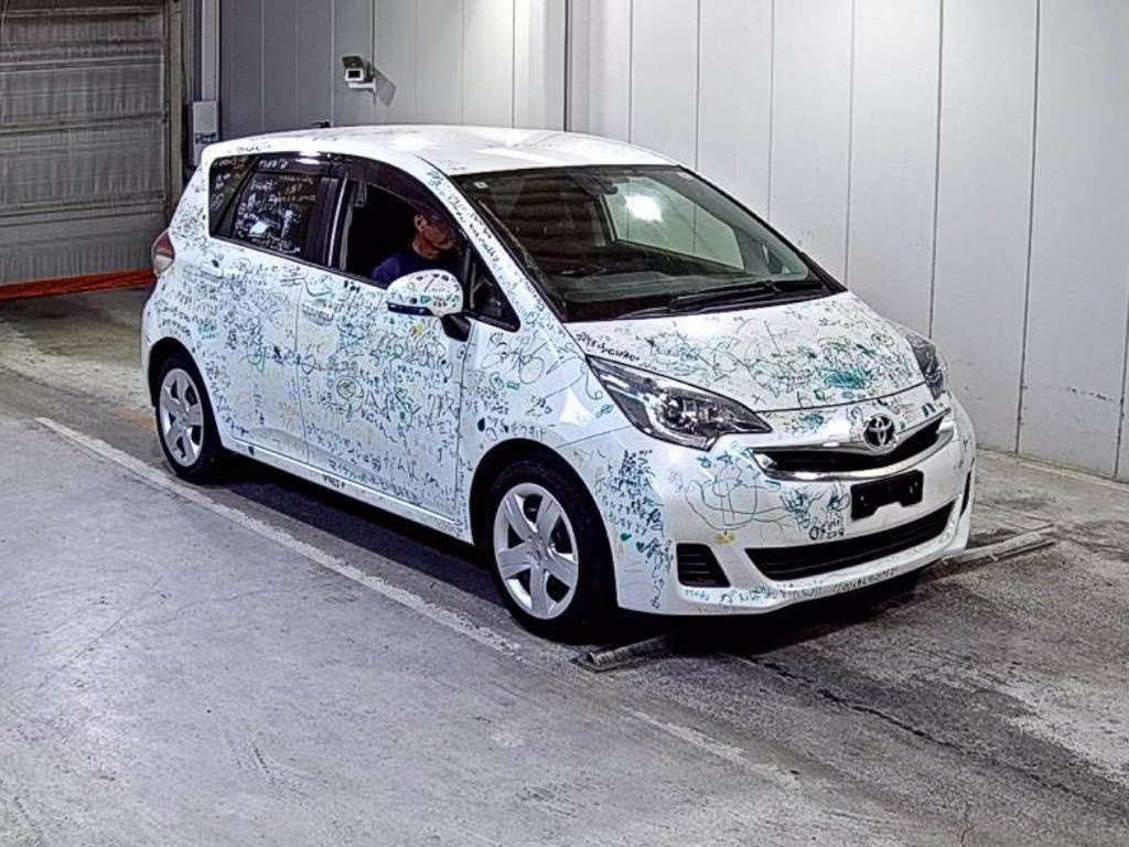 TOYOTA RACTIS