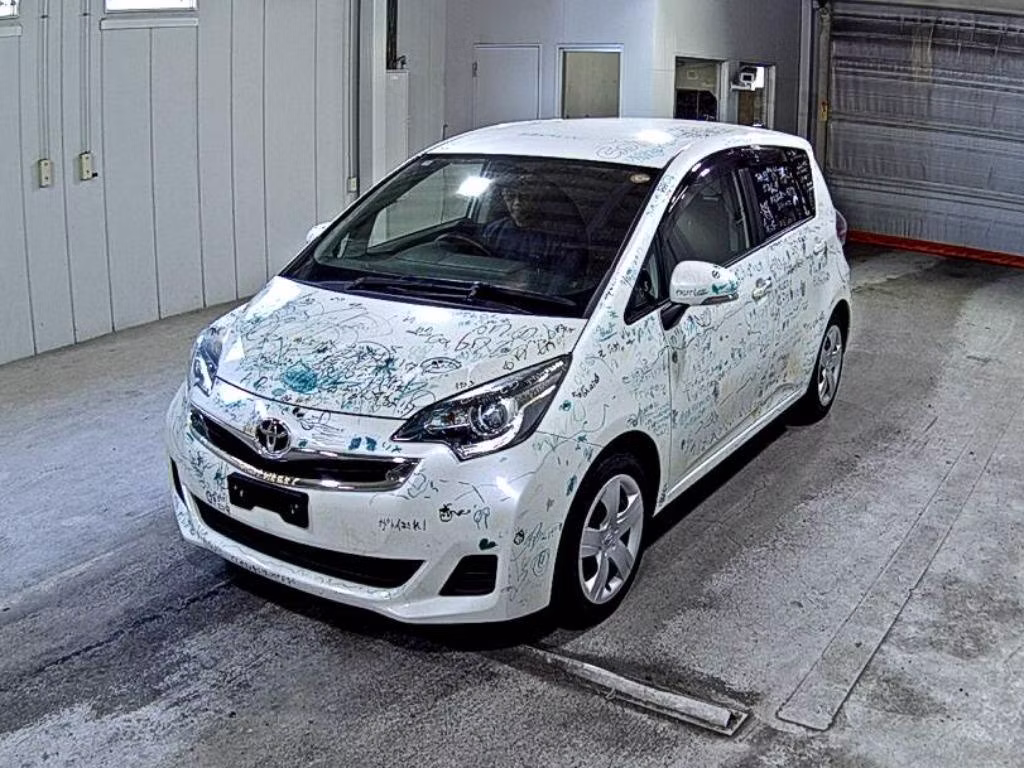 TOYOTA RACTIS