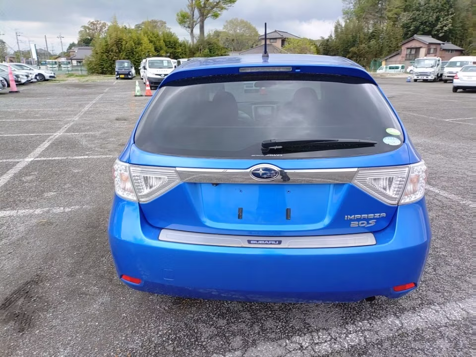 SUBARU IMPREZA