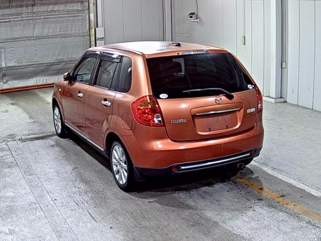 MAZDA VERISA