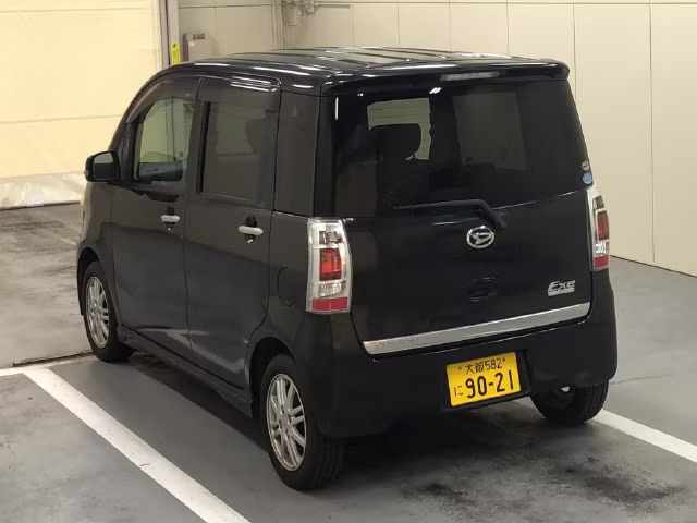 DAIHATSU TANTO EXE