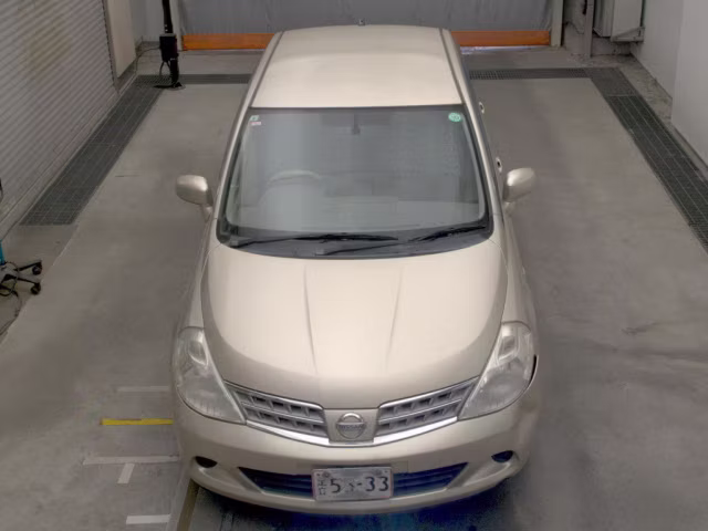 NISSAN TIIDA LATIO