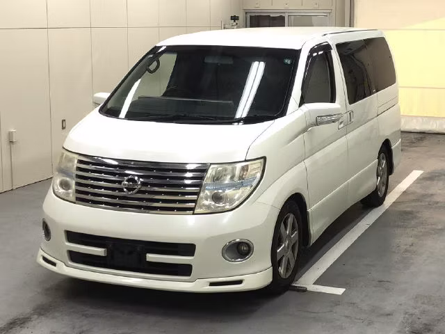 NISSAN ELGRAND
