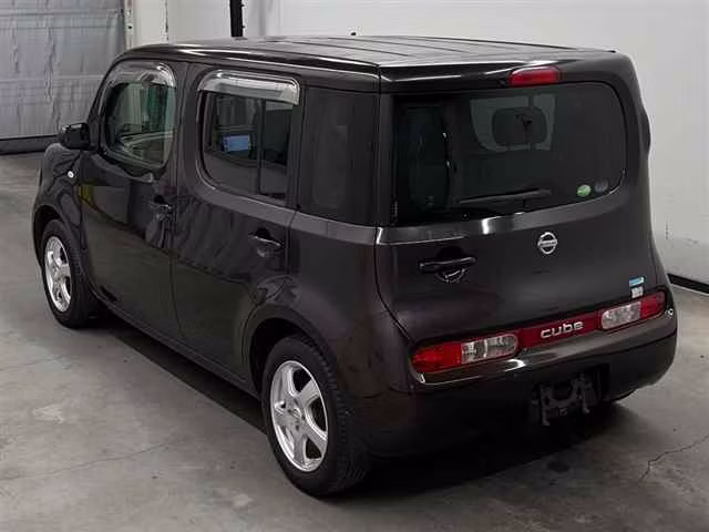 NISSAN CUBE