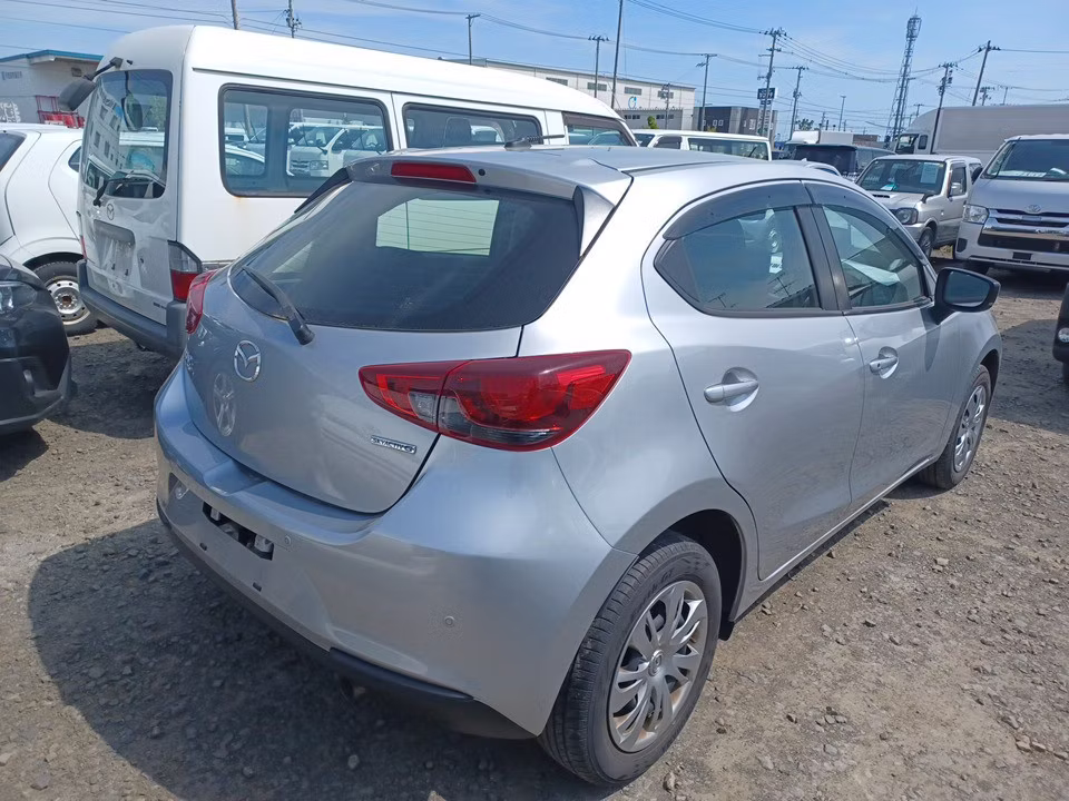 MAZDA MAZDA2
