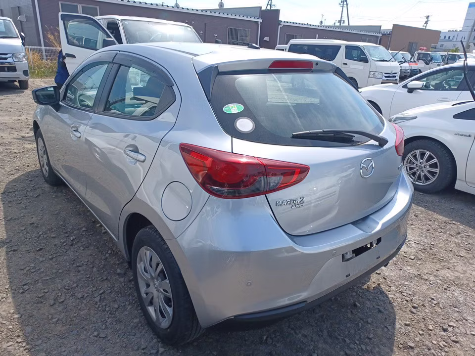 MAZDA MAZDA2