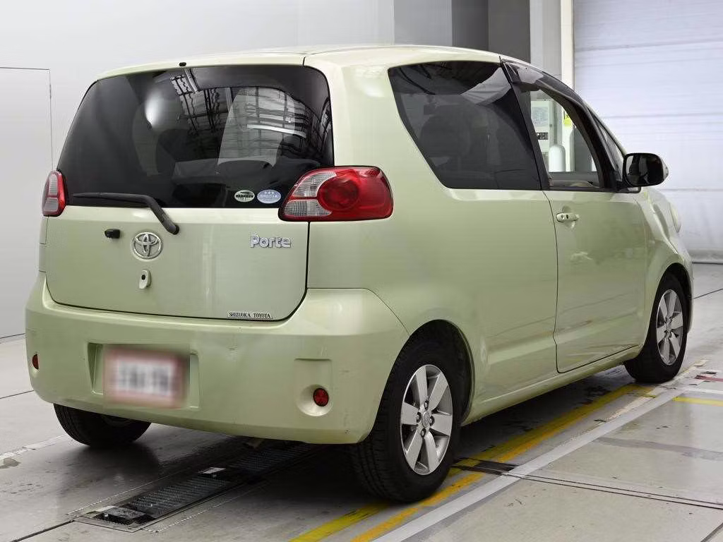 TOYOTA PORTE