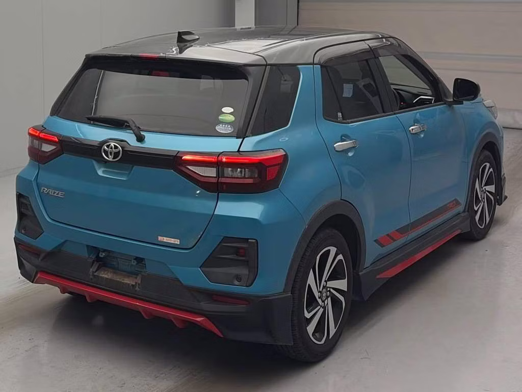 TOYOTA RAIZE