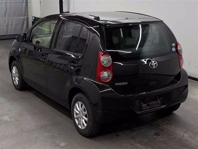 TOYOTA PASSO