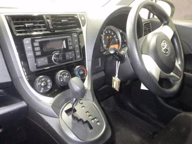 TOYOTA RACTIS
