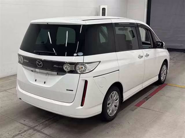 MAZDA BIANTE