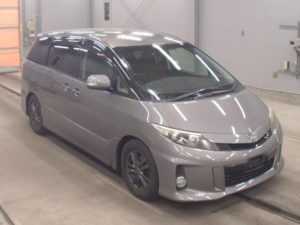 TOYOTA ESTIMA