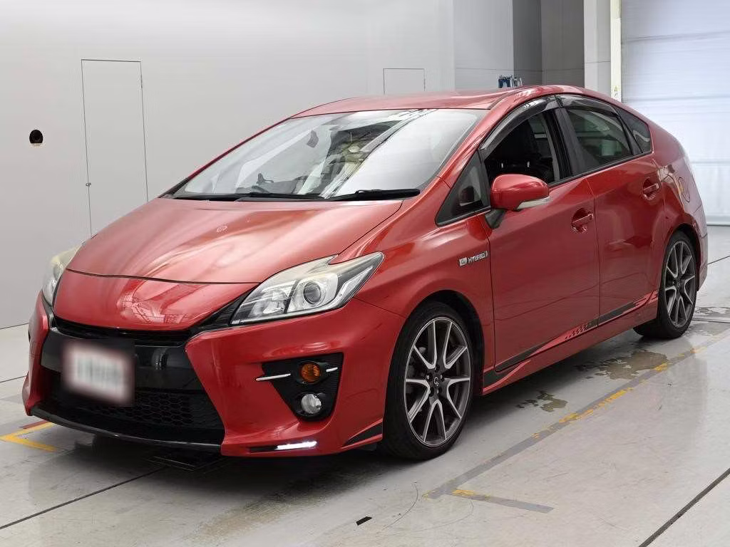 TOYOTA PRIUS
