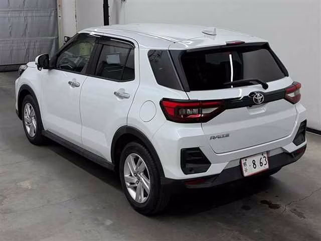 TOYOTA RAIZE