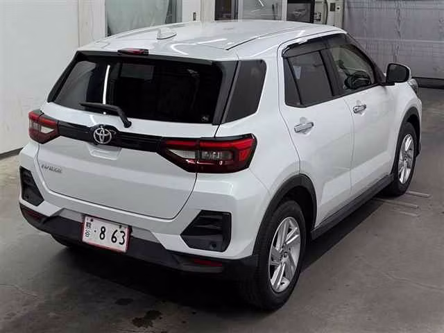 TOYOTA RAIZE