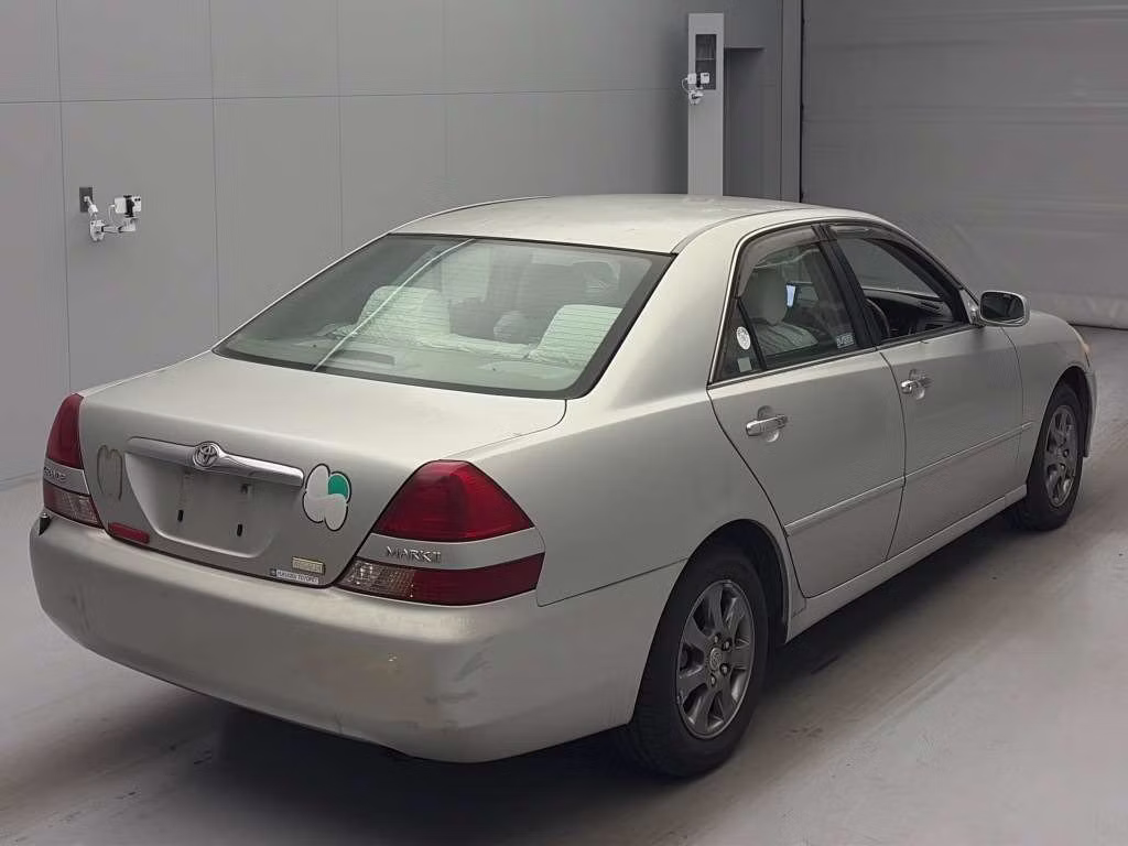 TOYOTA MARK II