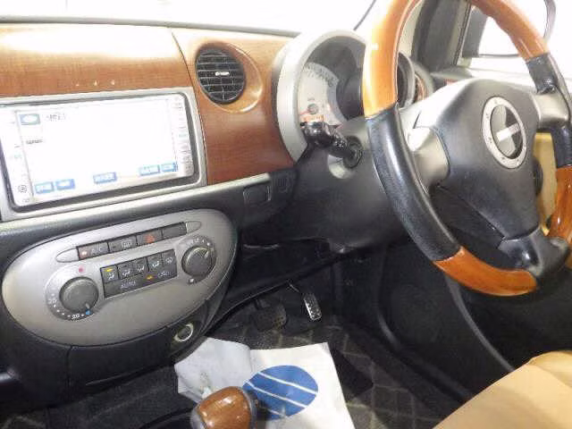 DAIHATSU MIRA GINO