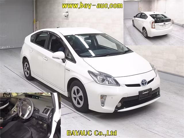 TOYOTA PRIUS