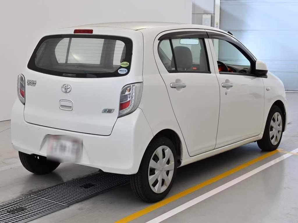 TOYOTA PIXIS EPOCH