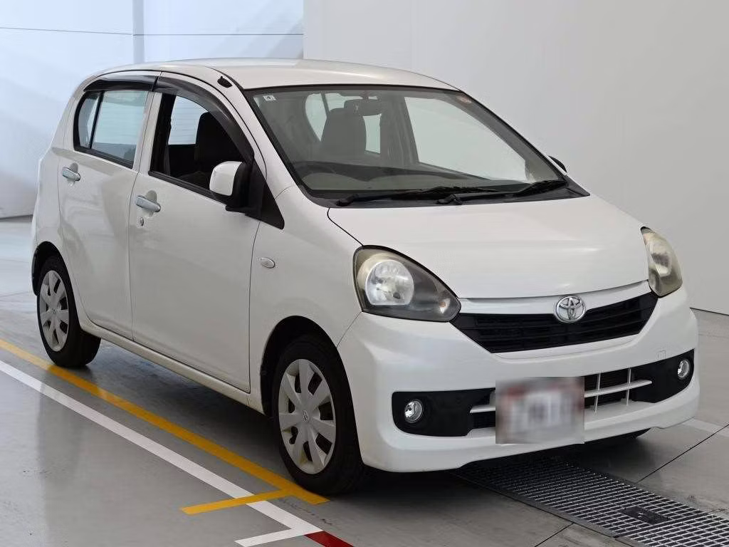 TOYOTA PIXIS EPOCH