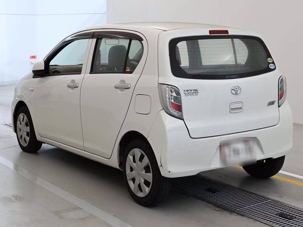 TOYOTA PIXIS EPOCH